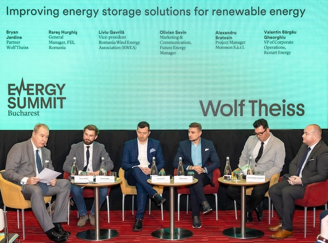 uploads/news/Panel 1_ WT Energy Summit.JPG